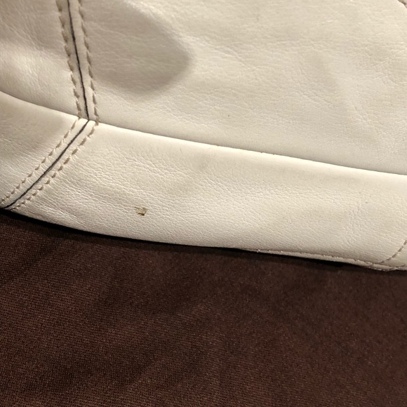 Coach tote. white leather handbag with dustbag - Picture 5 of 7